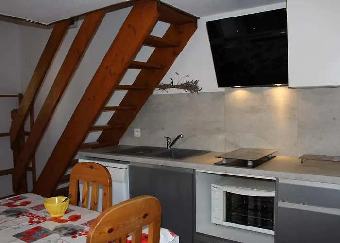 Pavillon Cosy 3 Pièces Avec Véranda Et Parking Gn520-048 Gruissan