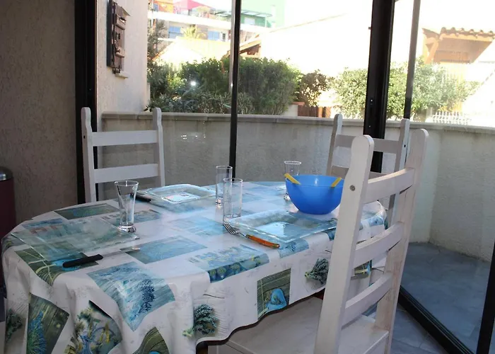 Pavillon Cosy 3 Pièces Avec Véranda Et Parking Gn520-048 * Gruissan